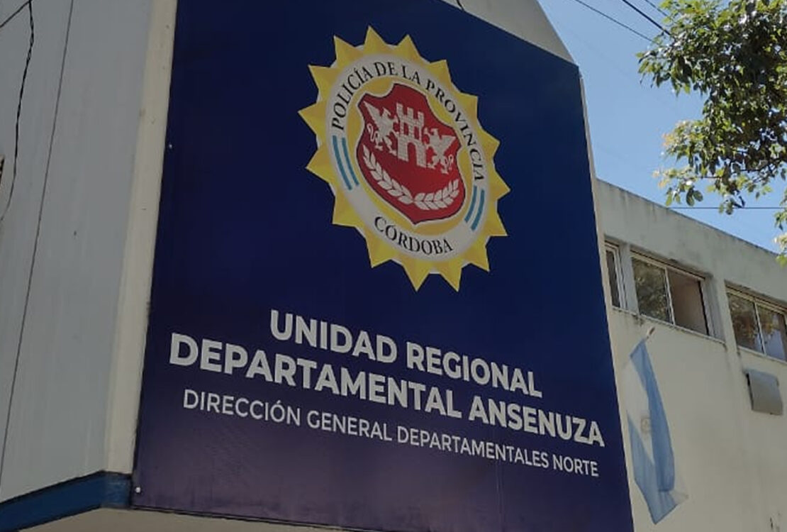 Tres aprehendidos y secuestro de un vehículo en distintos procedimientos policiales en Morteros