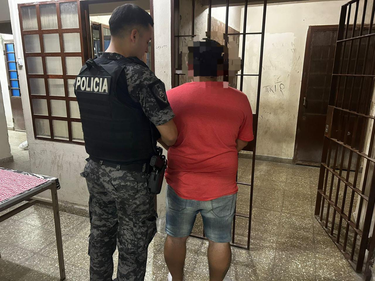 Tres intervenciones policiales durante el fin de semana en Morteros: aprehensiones y una joven lesionada