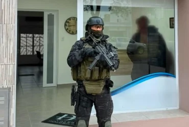 Morteros: la FPA realizó dos allanamientos en una investigación por venta de drogas