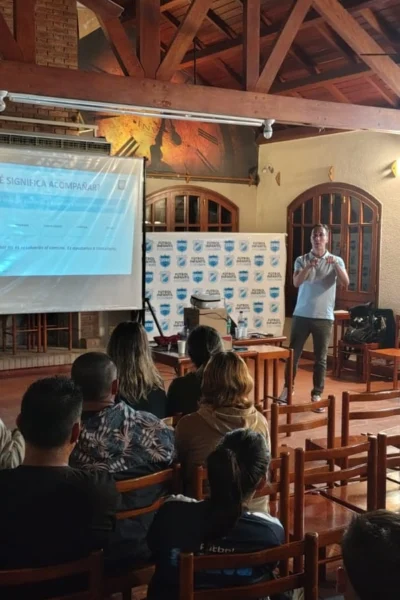 Charla “Ser deportista”: una propuesta para crecer dentro y fuera de la cancha