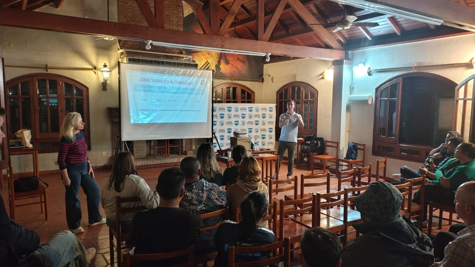 Charla “Ser deportista”: una propuesta para crecer dentro y fuera de la cancha