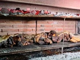 Morteros: la Parroquia organiza un gran “Asado con Cuero” para recaudar fondos