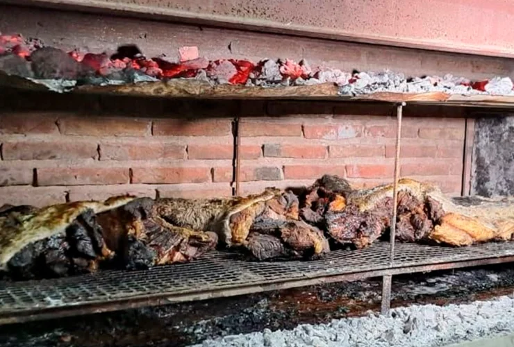 Morteros: la Parroquia organiza un gran “Asado con Cuero” para recaudar fondos